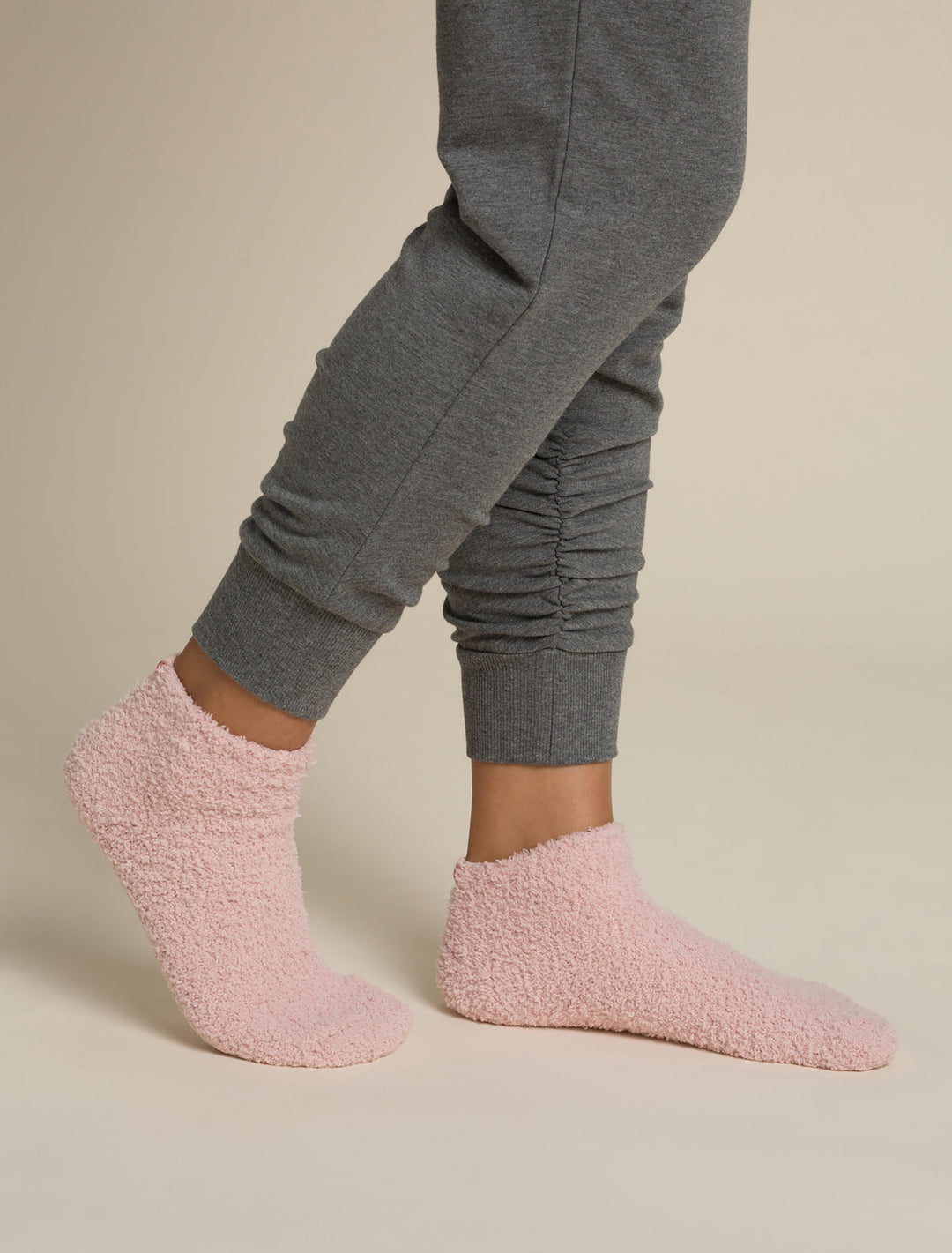Barefoot Dreams: CozyChic® 2 Pair Tennis Sock Set - Dusty Rose