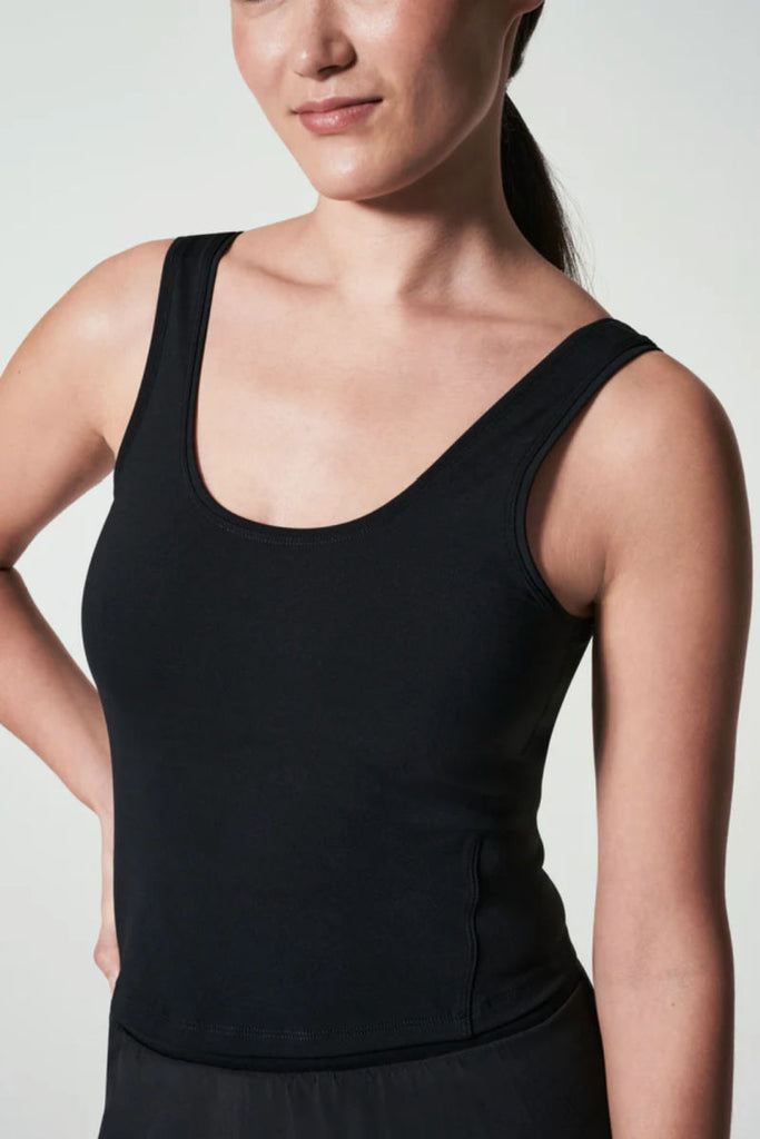 Spanx: The Get Moving Fitted Tank - Very Black