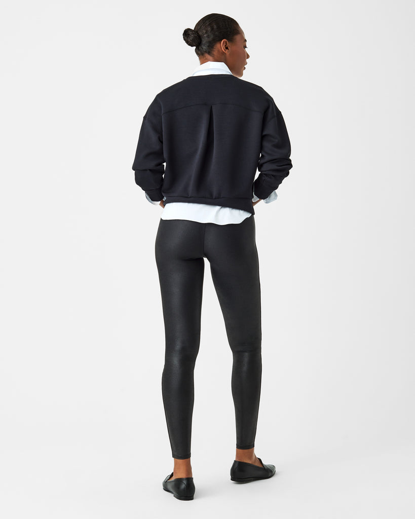 SPANX: Airessentials Long Sleeve Crew  - Very Black