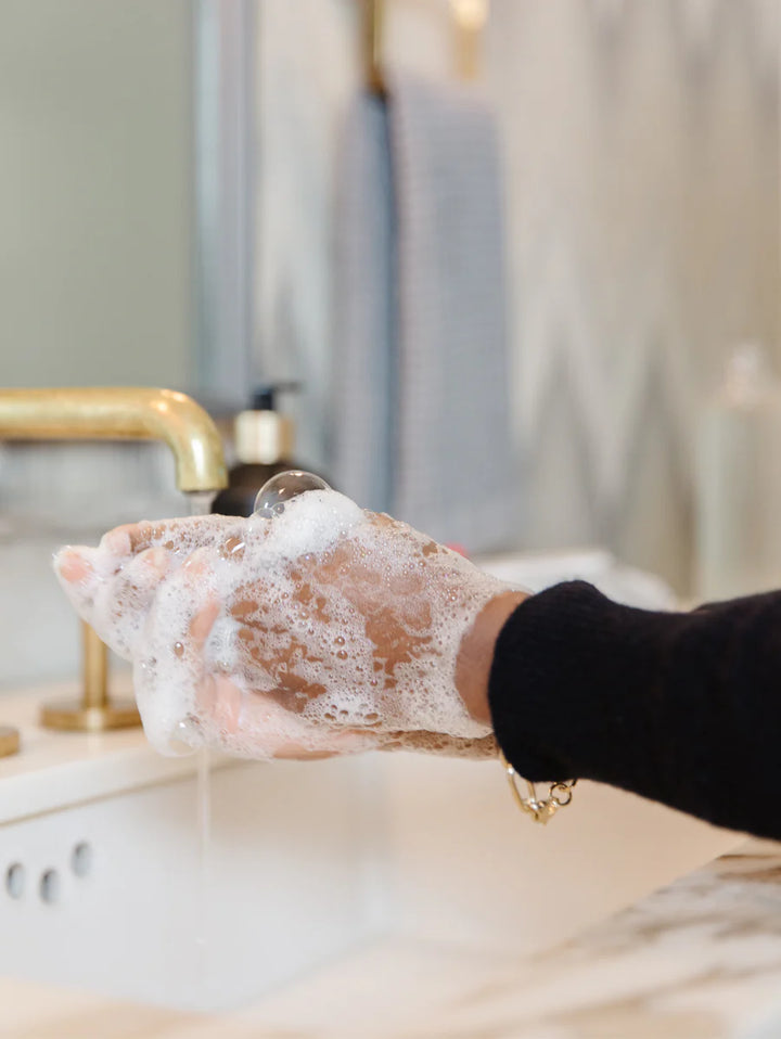 L'AVANT Collective: Hand Soap Fresh Linen 16oz