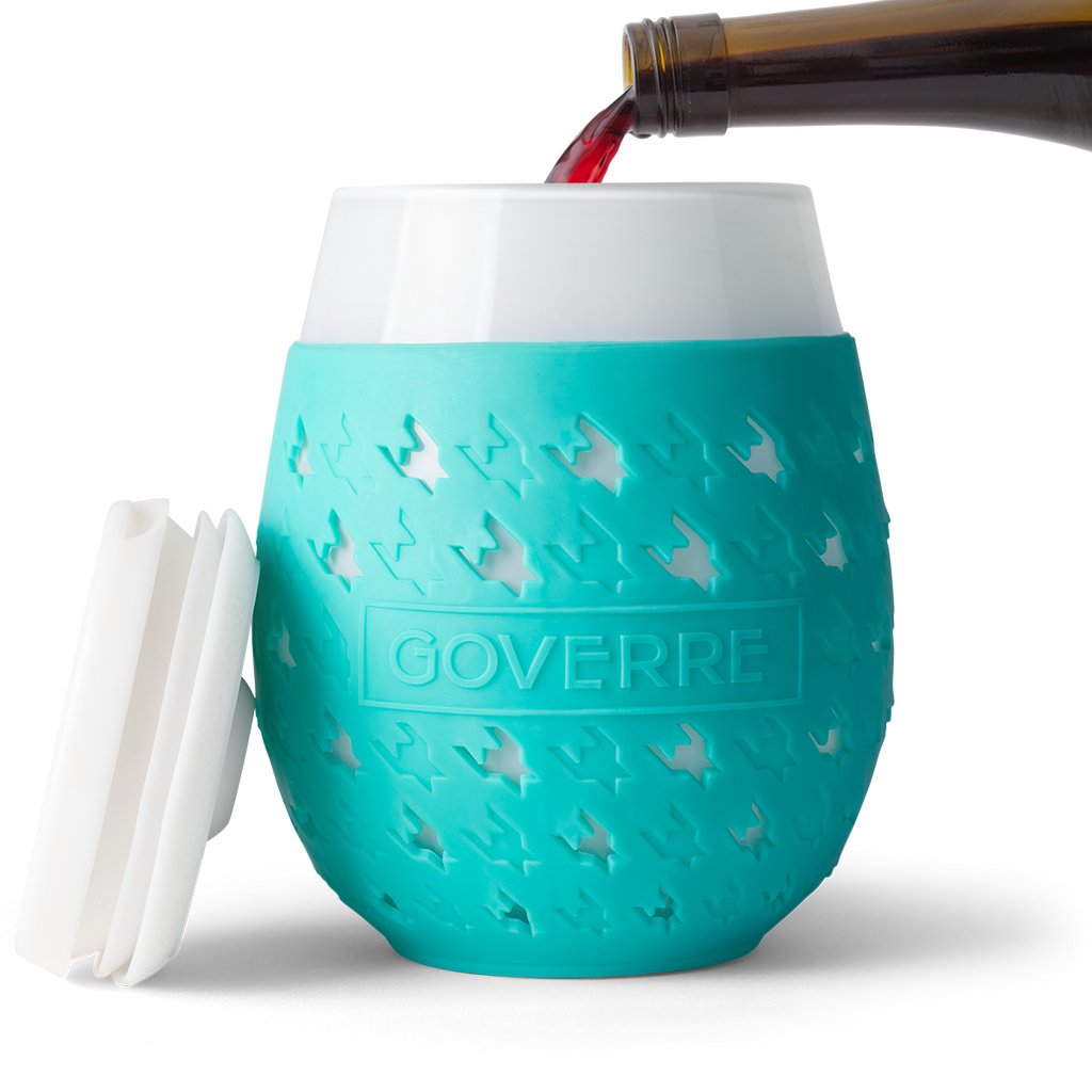 Goverre Turquoise Wine Glass
